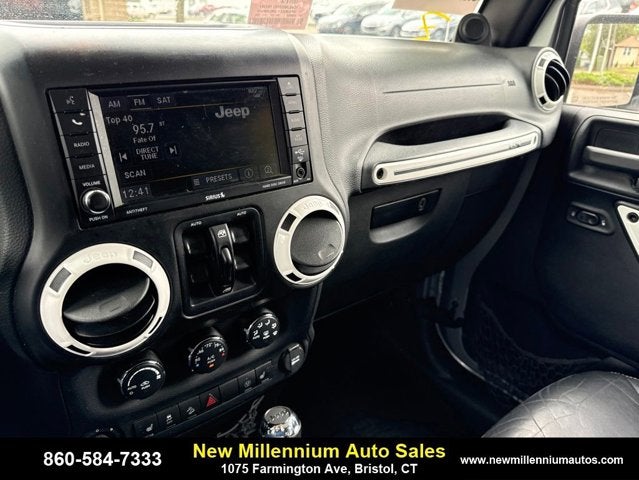 2014 Jeep Wrangler Unlimited Polar Edition