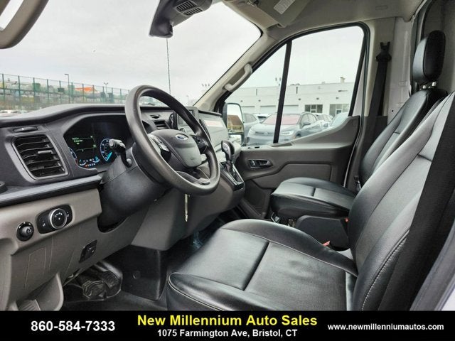 2022 Ford Transit Cutaway Base