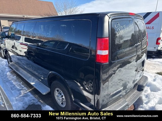 2020 Chevrolet Express Passenger LS