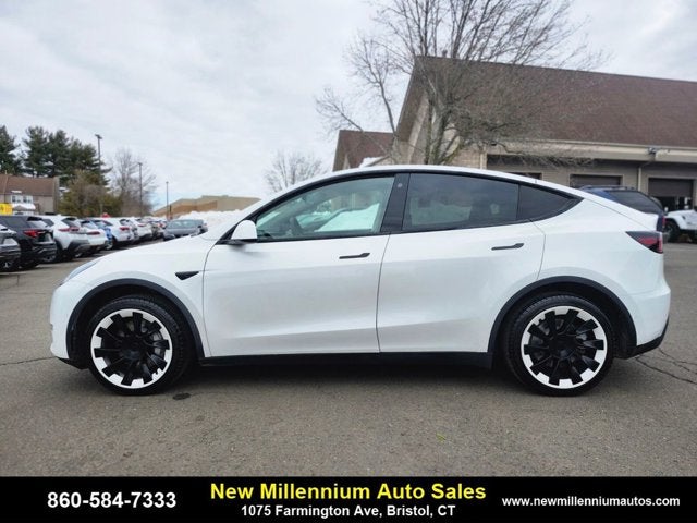 Used 2021 Tesla Model Y Long Range with VIN 5YJYGDEE1MF191929 for sale in Bristol, CT