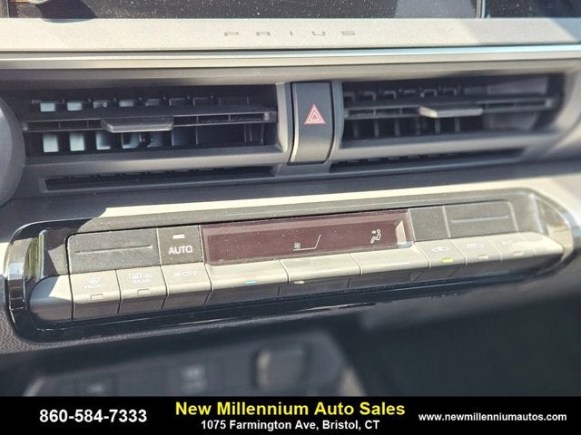 2024 Toyota Prius LE