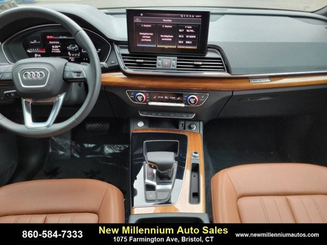 2025 Audi Q5 Premium