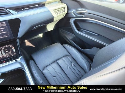 2024 Audi Q8 e-tron Sportback S line Prestige