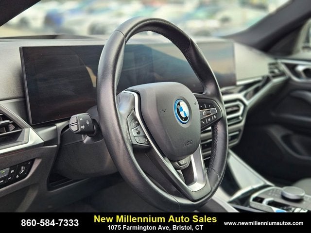 2024 BMW i4 40 - Photo 19