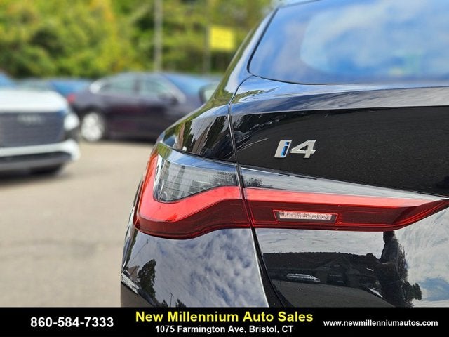 2024 BMW i4 40 - Photo 9