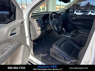 2022 GMC Canyon 4WD AT4 w/Leather