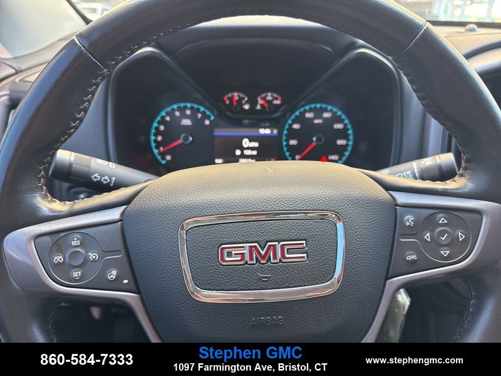 2022 GMC Canyon 4WD AT4 w/Leather
