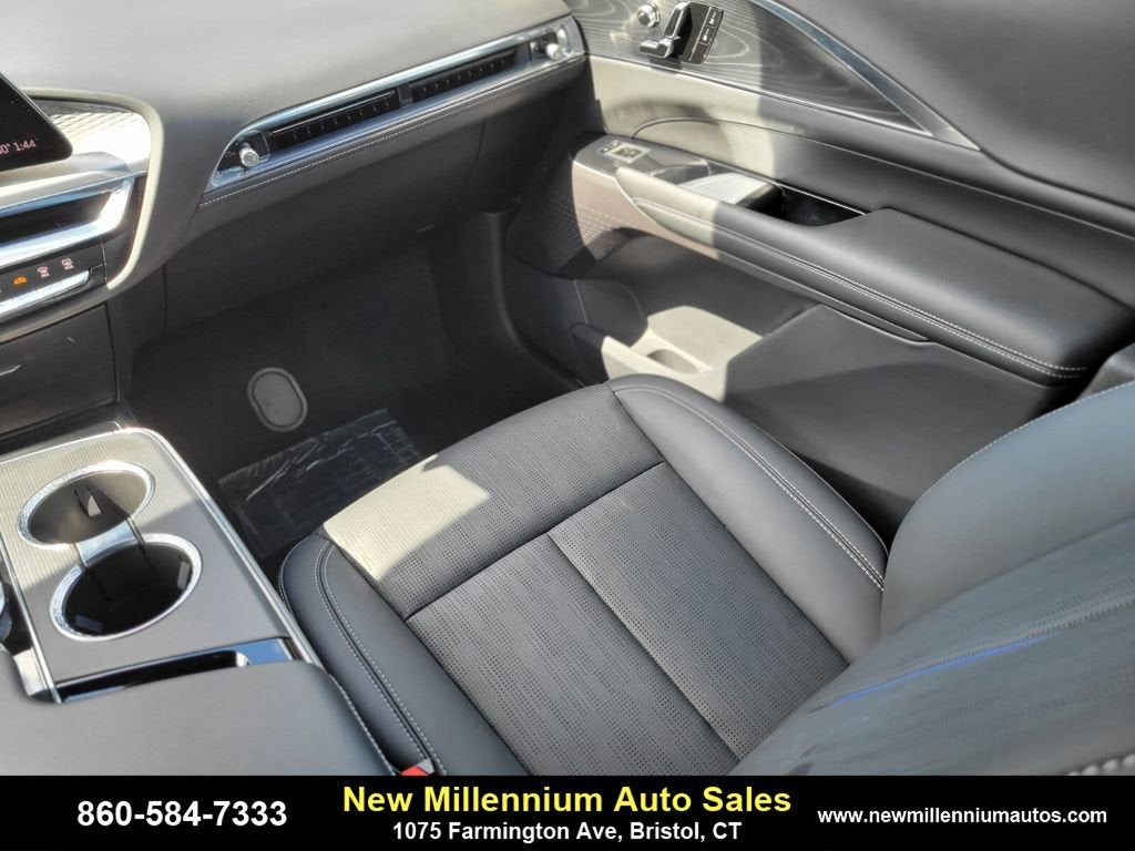 2024 Cadillac LYRIQ Luxury