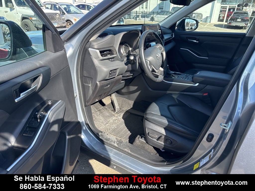 2023 Toyota Highlander XLE