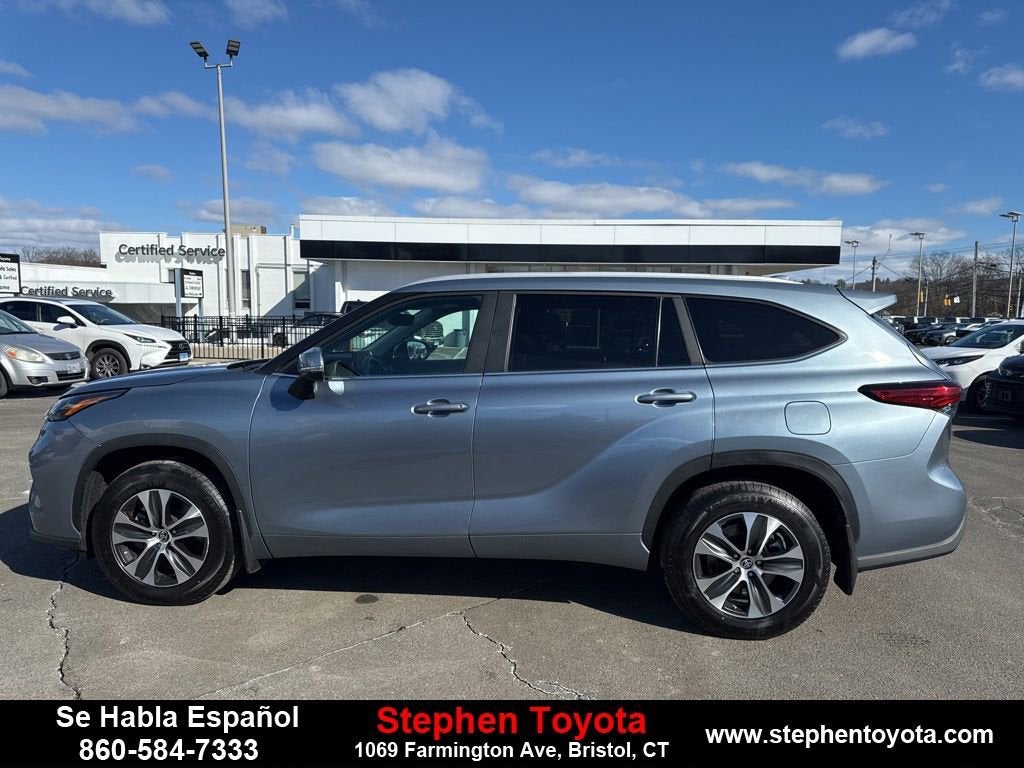 2023 Toyota Highlander XLE