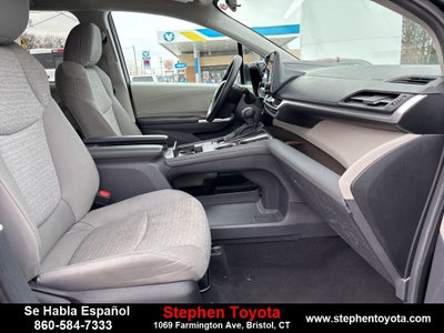 2024 Toyota Sienna LE