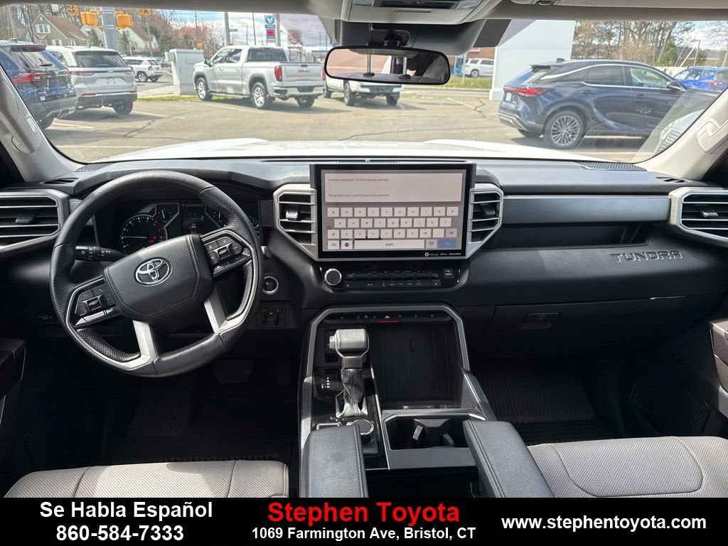 2022 Toyota Tundra 4WD SR5