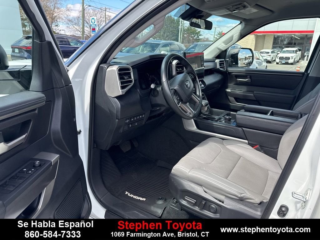 2022 Toyota Tundra 4WD SR5