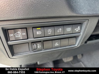 2022 Toyota Tundra 4WD SR5