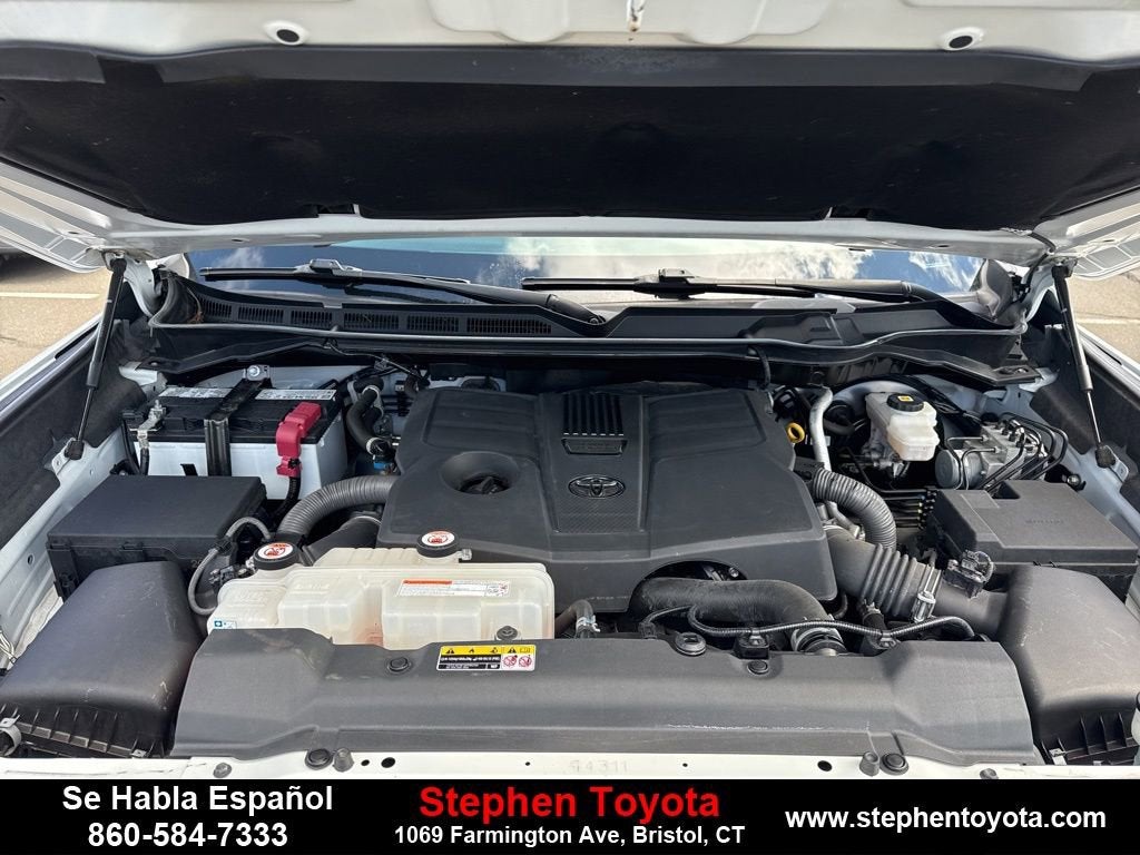 2022 Toyota Tundra 4WD SR5