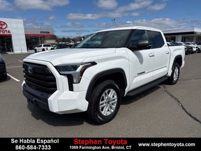 2022 Toyota Tundra 4WD SR5