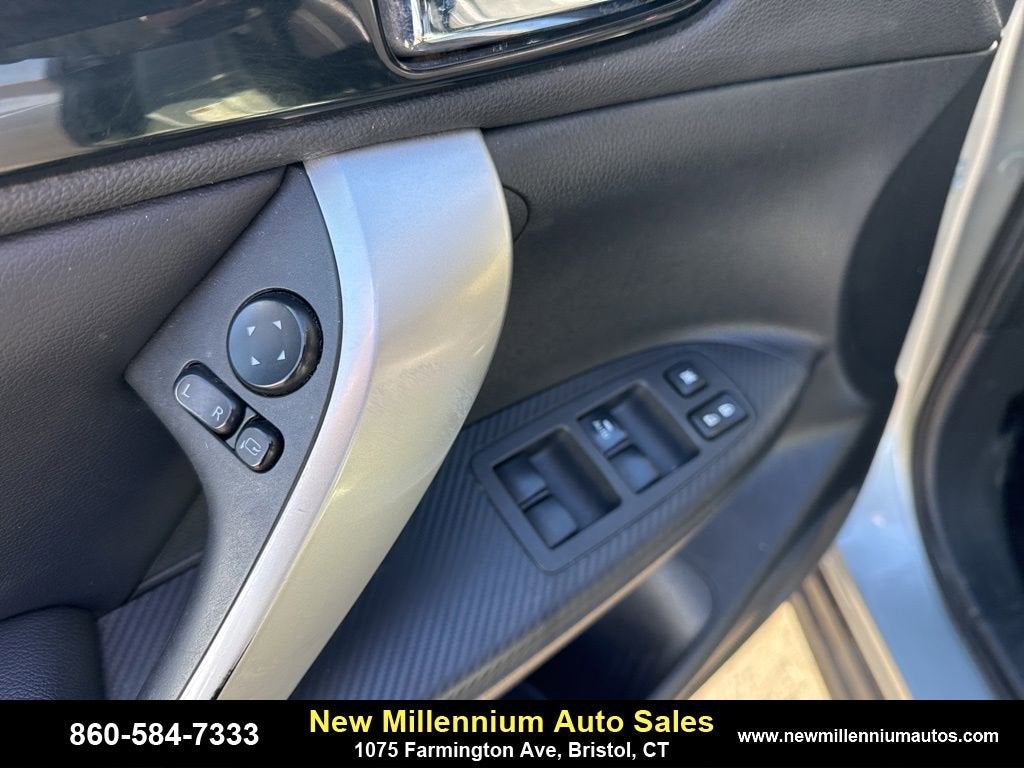 2022 Mitsubishi Eclipse Cross SE