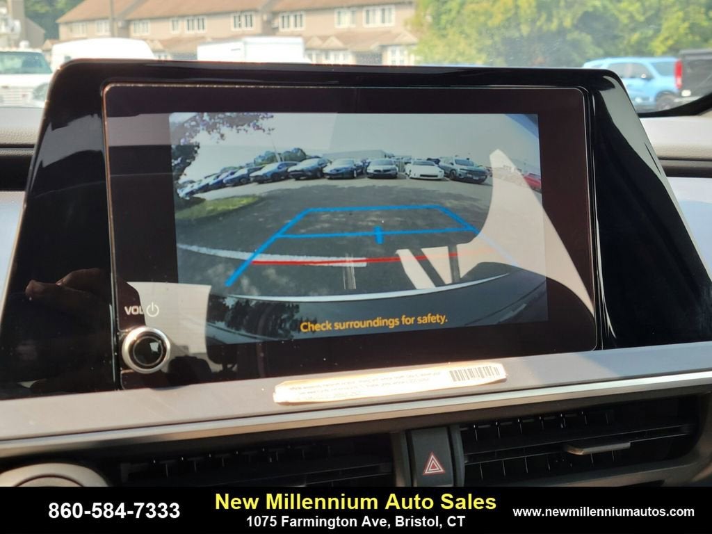 2024 Toyota Prius XLE