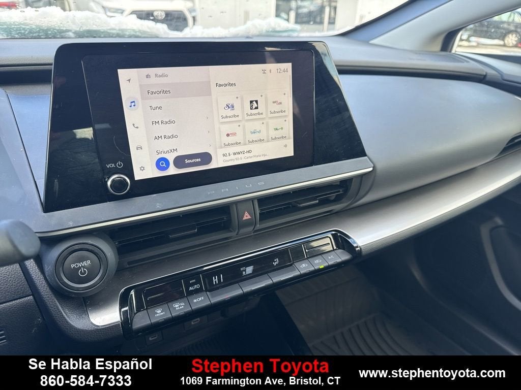 2025 Toyota Prius LE