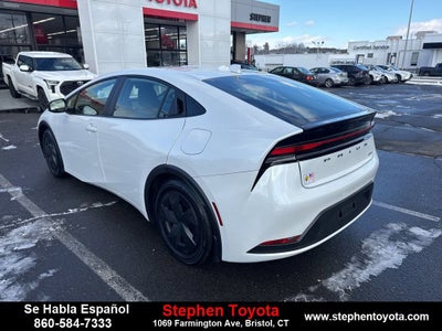 2025 Toyota Prius LE