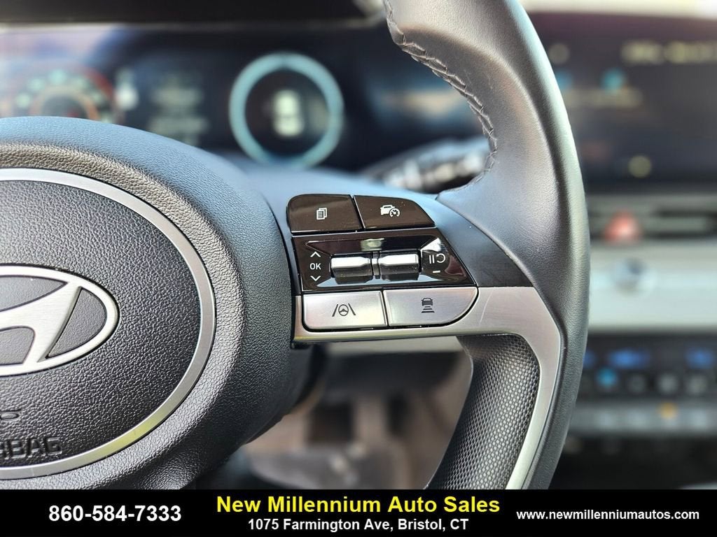 2024 Hyundai Elantra Limited