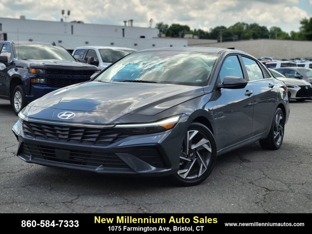 2025 Hyundai Elantra SEL Convenience