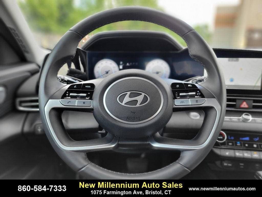 2025 Hyundai Elantra SEL Convenience