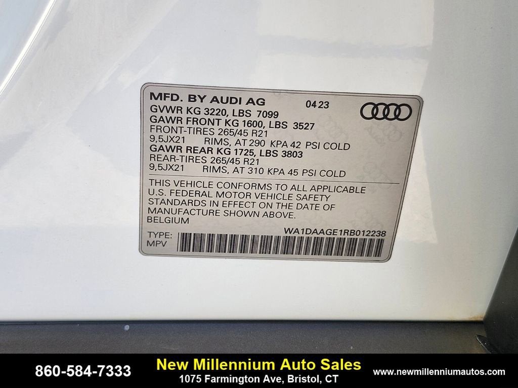 2024 Audi Q8 e-tron Sportback S line Prestige