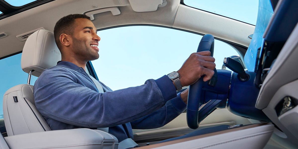 Stephen GMC in Bristol CT