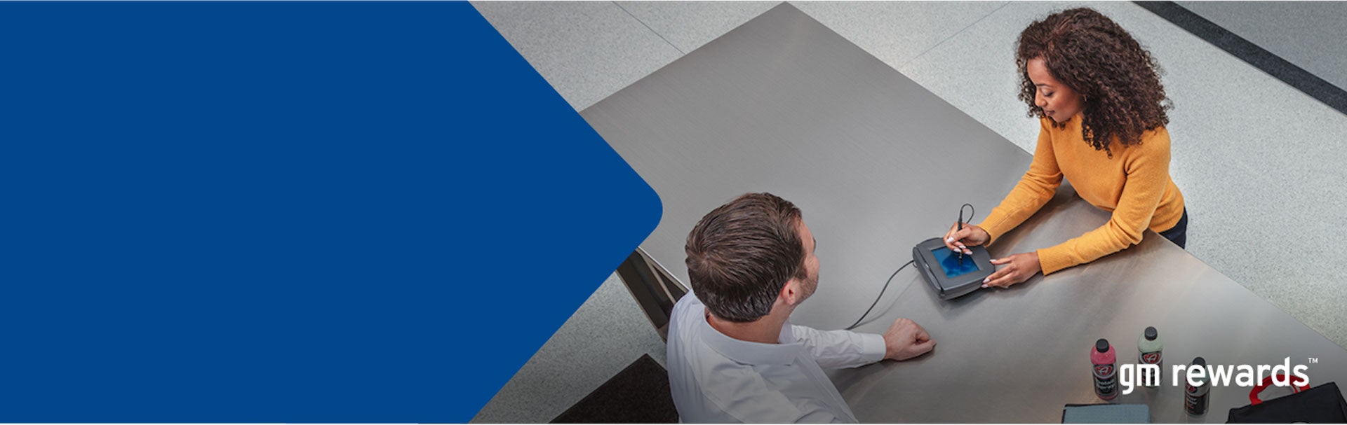 Stephen GMC in Bristol CT