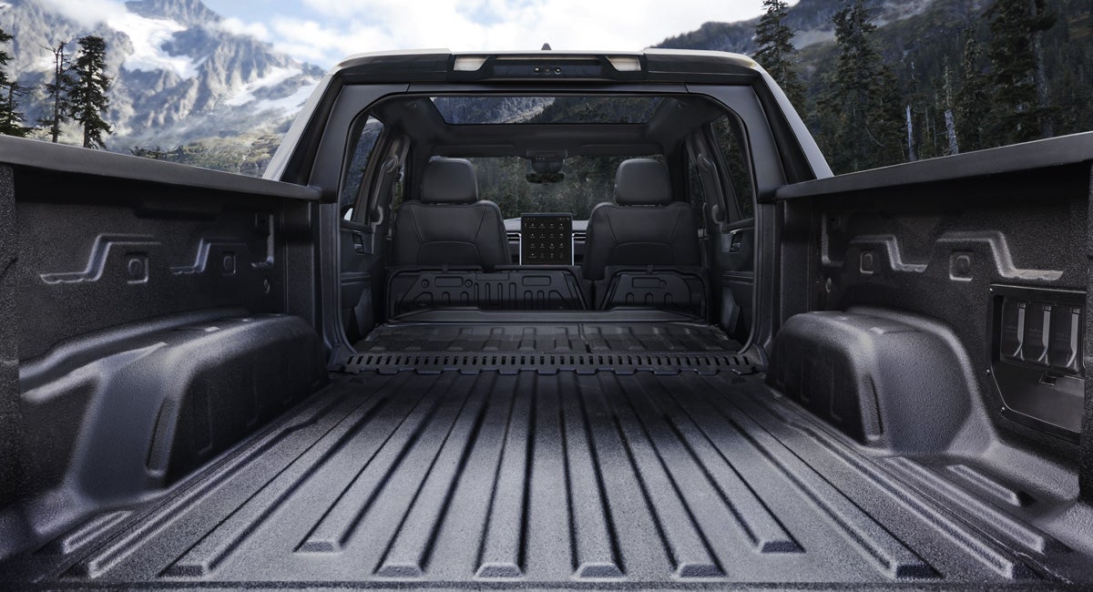 Stephen GMC in Bristol CT